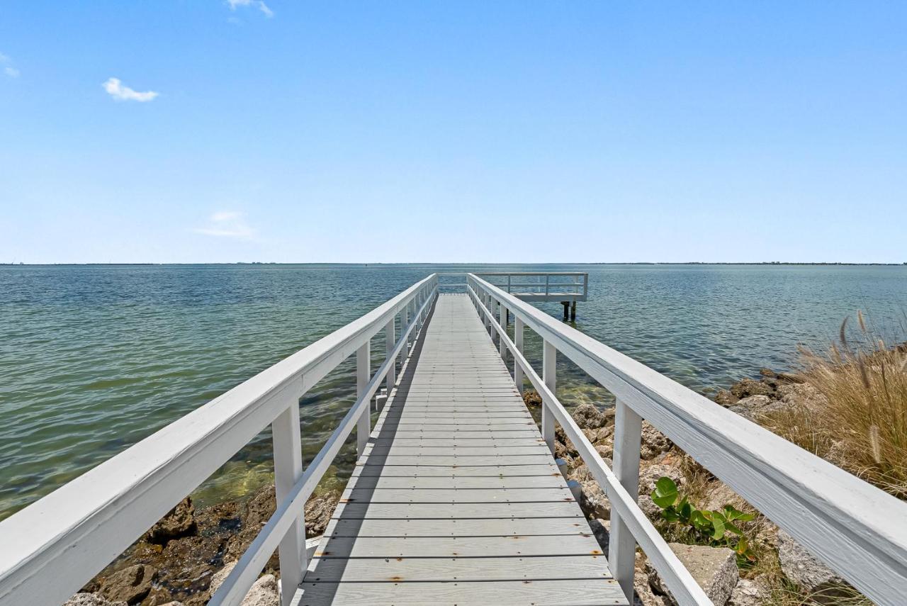 Wake Up To The Ocean Breeze - Enjoy Amazing Views Villa Тампа Екстериор снимка